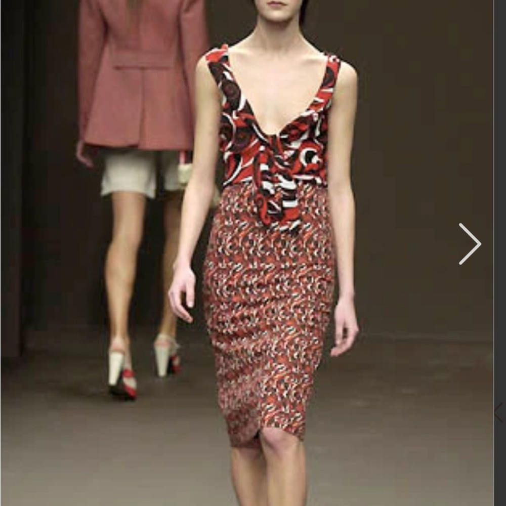 Miu Miu Red and Black Swirl Pencil Skirt